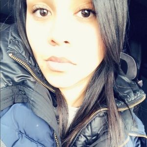 Meet your Posher, Nicole